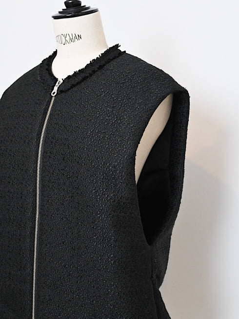 egg zip vest